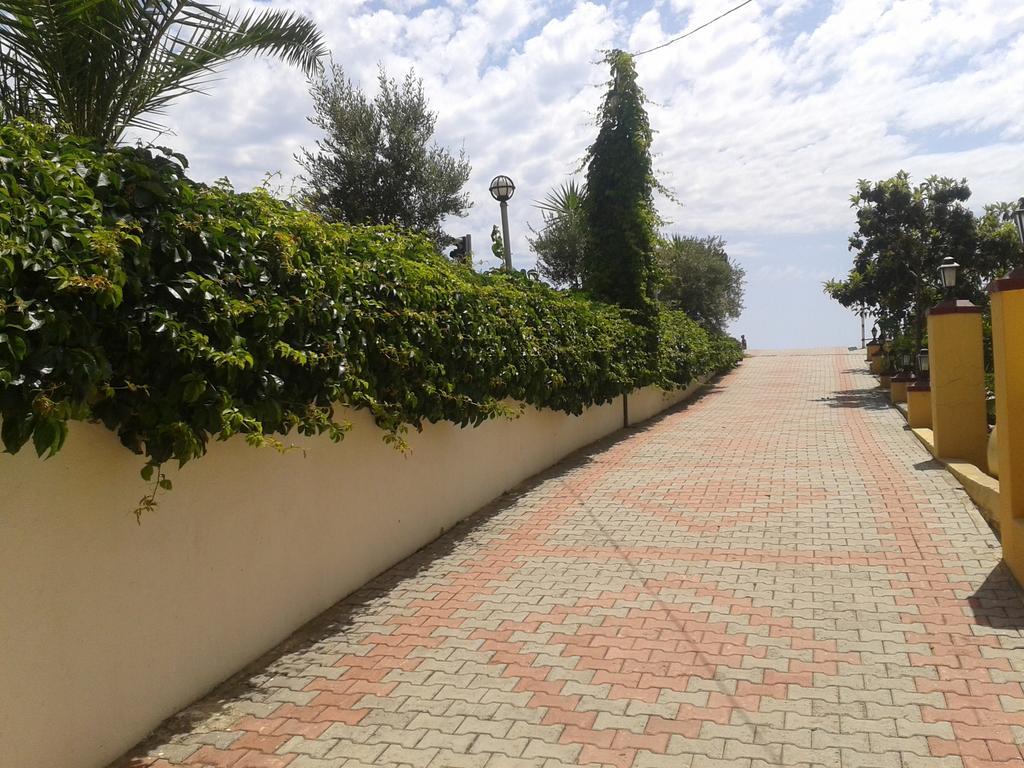 אלאניה Orange Grove Apart Hotel מראה חיצוני תמונה